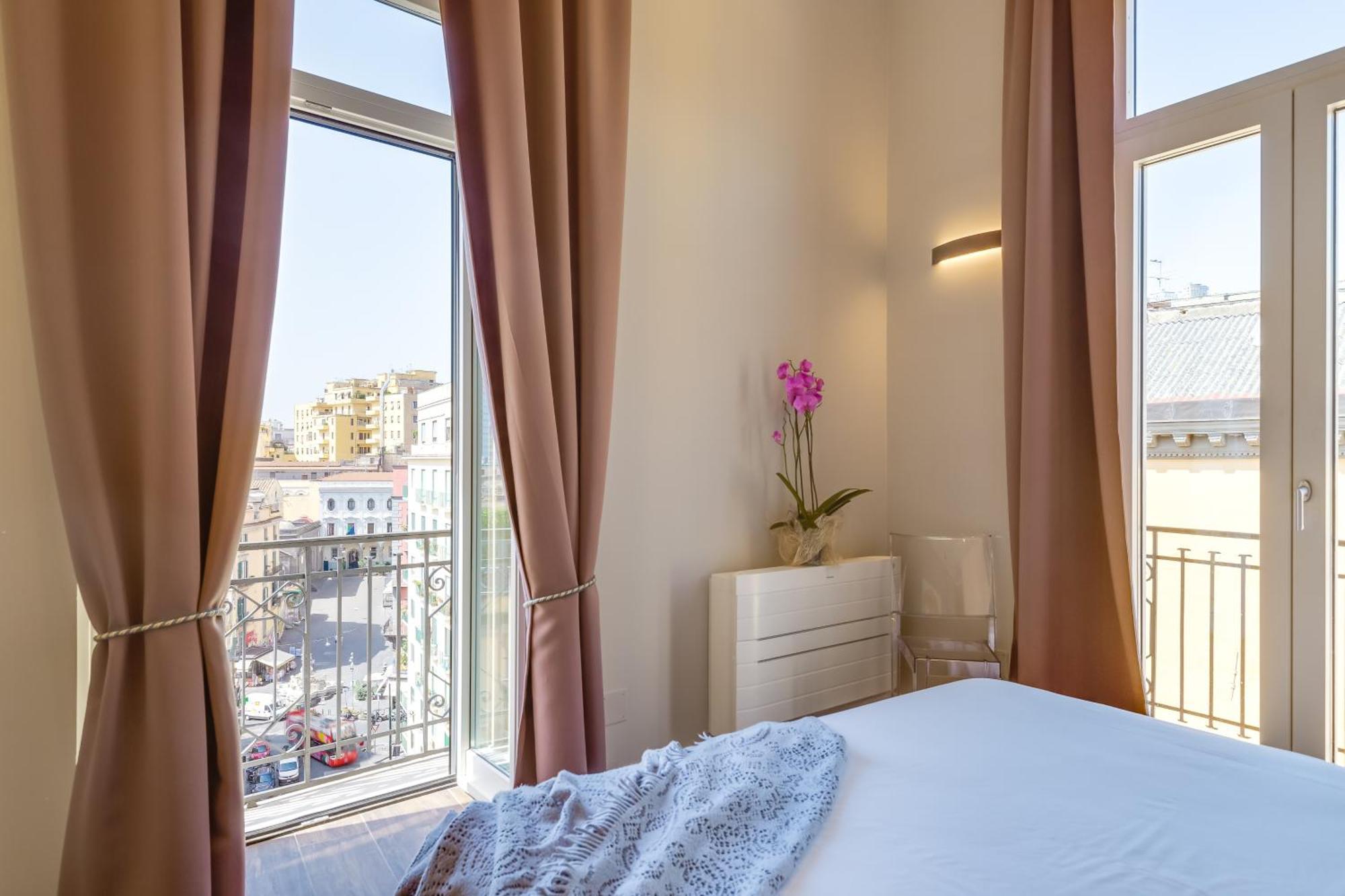 Residenza Trinità Maggiore Naples Extérieur photo